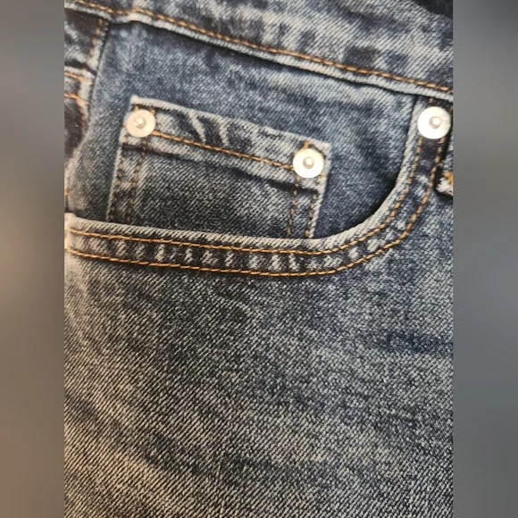 Levi's 647 Women's Jeans Signature Regular Taper - Picture 3 of 12